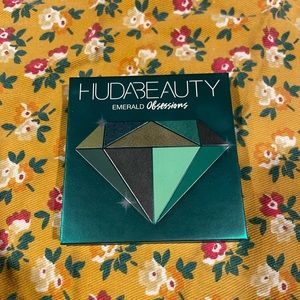 Emerald Eyeshadow Palette